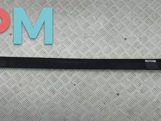 молдинг двери передней левой Volkswagen Passat B4 1995, 1.8 л., бензин, МКПП, красный, универсал, 3A0853515