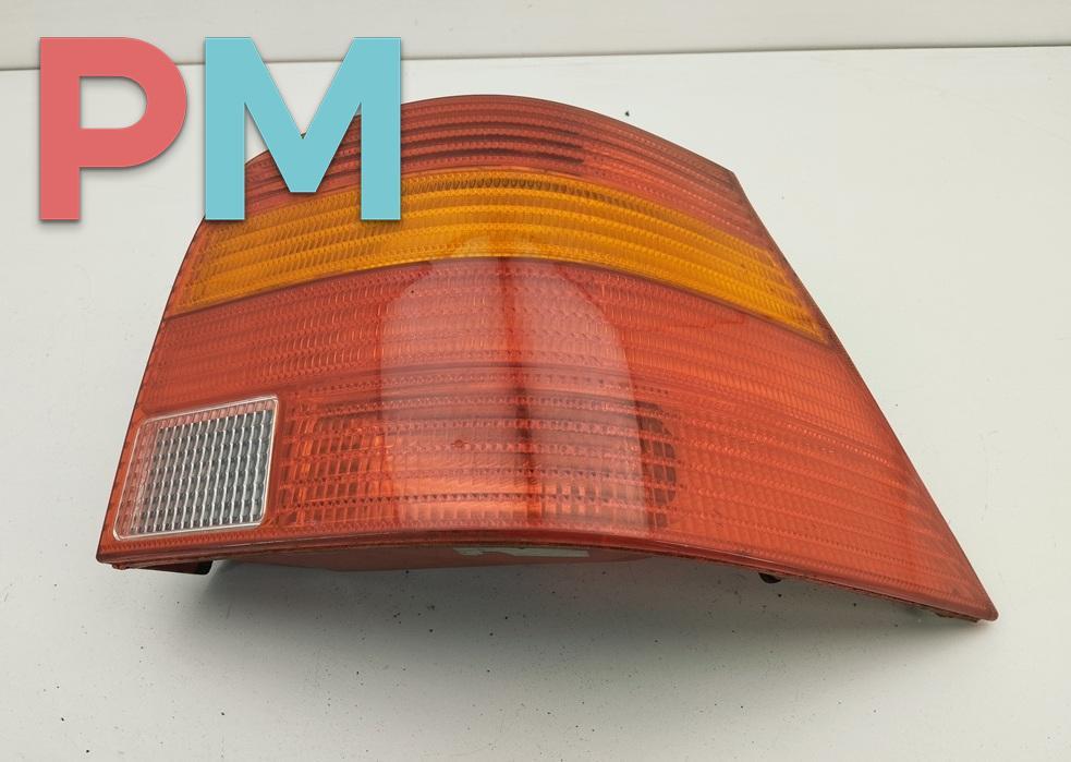 фонарь задний правый Volkswagen Golf 4 поколение 2002, 1.4 л., бензин, МКПП, синий, хетчбэк 3 дв., 37740719 - фото №1