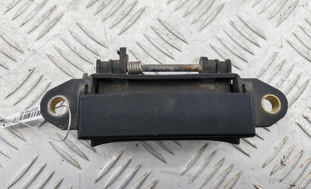 ручка наружная задняя правая Audi 80 B3 1991, 1.8 л., бензин, МКПП, синий, седан, 89383920