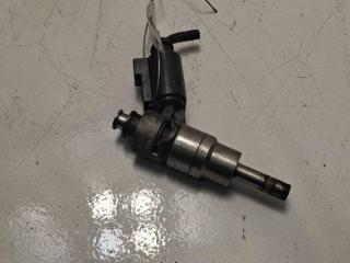 форсунка Volkswagen Passat B6 2006, 2.0 л., бензин, МКПП, серый, седан, 06F906036G