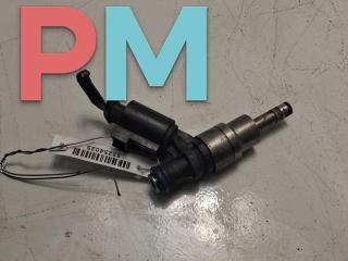форсунка Volkswagen Passat B6 2006, 2.0 л., бензин, МКПП, серый, седан, 06F906036G