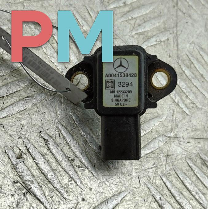 датчик абсолютного давления Mercedes-Benz E-Класс W211/S211 2004, 3.2 л., дизель, АКПП, чёрный, седан, 0041538428 - фото №1