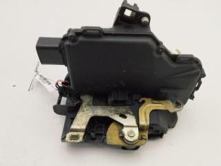 замок двери передней левой Volkswagen Passat B5 1999, 1.9 л., дизель, МКПП, синий, универсал, 3B1837015