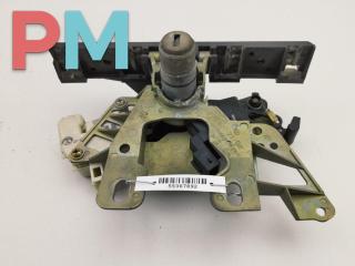ручка крышки багажника Volkswagen Passat B5 1997, красный, универсал, 3B0827297G