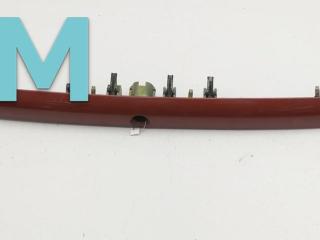 накладка подсветки номера Volkswagen Passat B5 1997, 1.8 л., бензин, МКПП, красный, универсал, 3B0827574A