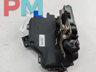 замок двери задней правой Volkswagen Touran 1 поколение 2005, 2.0 л., дизель, МКПП, чёрный, минивэн