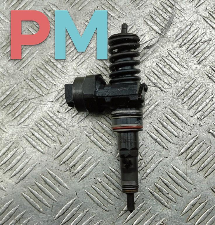 форсунка Volkswagen Bora 1 поколение 2000, 1.9 л., дизель, МКПП, зелёный, универсал, 038130073F, 0414720007 - фото №1