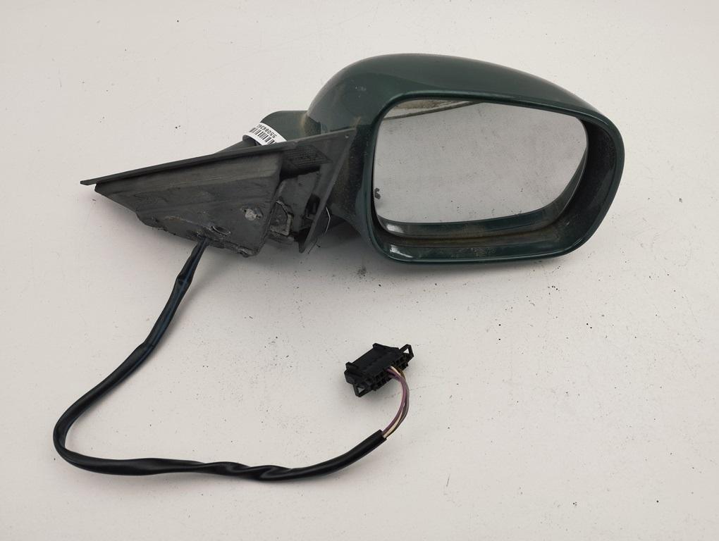 зеркало правое Volkswagen Passat B5 1999, 1.9 л., дизель, МКПП, зелёный, универсал, 3B0857934