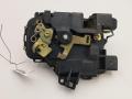 замок двери передней правой Volkswagen Passat B5 1999, 1.9 л., дизель, МКПП, зелёный, универсал - фото №2