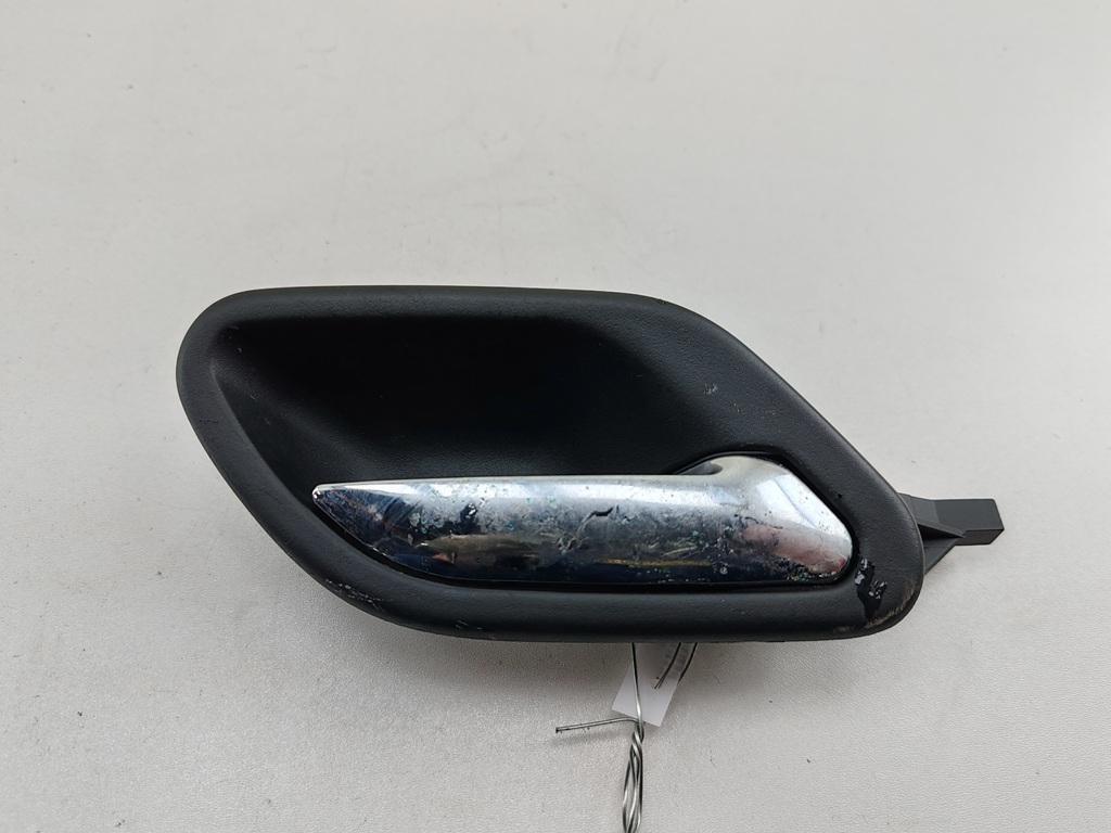 ручка внутренняя задняя правая BMW 5 E39 1997, 2.0 л., бензин, МКПП, синий, седан, 8226050 - фото №1