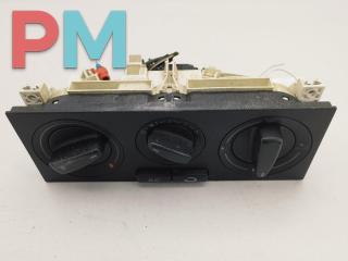 блок управления печки / климат-контроля Volkswagen Passat B5 1999, 1.9 л., дизель, МКПП, зелёный, универсал, 1J0820045G