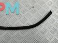 Молдинг стекла двери наружный Volkswagen Transporter T4 1996, 2.4 л., дизель, МКПП, красный, микроавтобус - фото №2