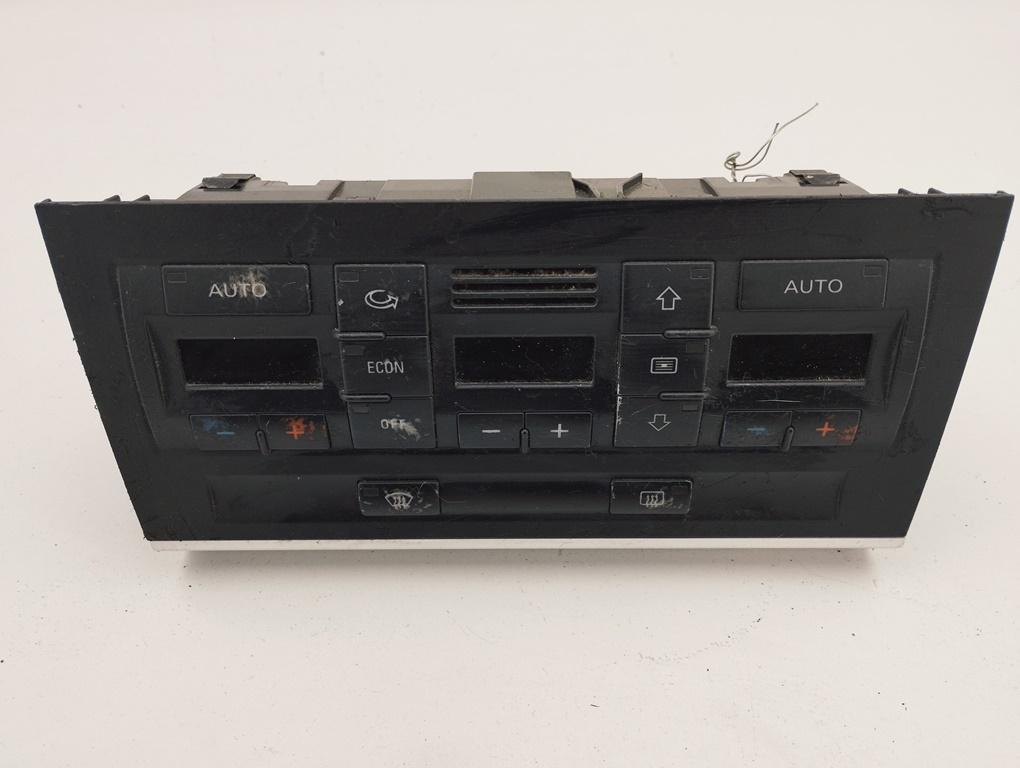 блок управления печки / климат-контроля Audi A4 B6 2001, 1.8 л., Ti, бензин, МКПП, серый, седан, 8E0820043 - фото №1