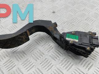 педаль Audi A4 B5 [рестайлинг] 1999, 1.8 л., бензин, МКПП, красный, универсал, 8D1721523A