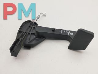 ручка открывания капота Audi A4 B7 2007, 2.0 л., дизель, МКПП, чёрный, универсал, 8E1823533B