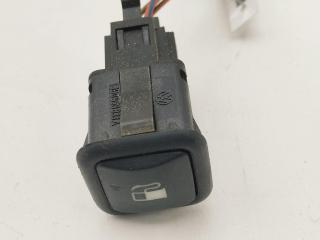 Кнопка открывания лючка топливного бака Volkswagen Passat B5 1999, 1.9 л., дизель, МКПП, зелёный, универсал, 3B0959833A