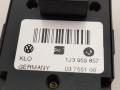 блок управления стеклоподъемниками Volkswagen Passat B5 1999, 1.9 л., дизель, МКПП, синий, универсал, 1J3959857 - фото №3