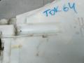 бачок омывателя BMW 5 серия F07/F10/F11 2012, 2.0 л., 520d, дизель, МКПП, универсал - фото №2