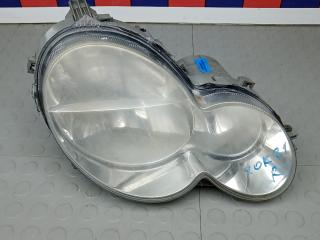 фара правая Mercedes-Benz C-Класс W204/S204 2007, 2.2 л., D C220 CDI, дизель, МКПП, купе