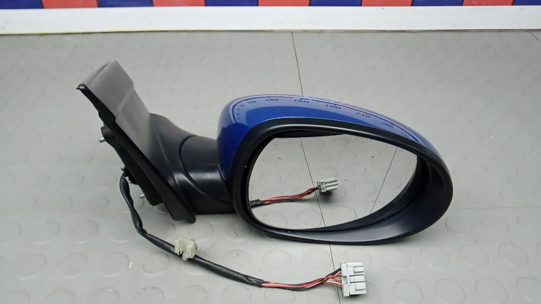 зеркало правое Honda Civic 8 поколение 2007, 1.8 л., дизель, МКПП, хетчбэк 5 дв., 7PIN - фото №1
