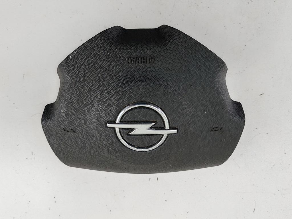 подушка безопасности водителя Opel Vectra C 2003, 1.8 л., бензин, МКПП, серый, седан, 13112812