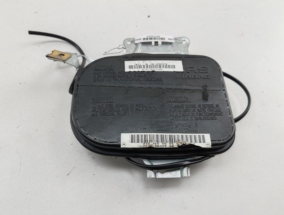 подушка безопасности дверная Mercedes-Benz E W210 1999, 2.8 л., бензин, АКПП, серый, седан, 2108600505