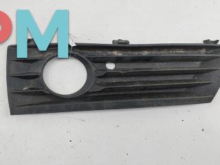 рамка фары противотуманной правой Opel Zafira 2 поколение (B) 2006, 1.9 л., дизель, МКПП, чёрный, минивэн