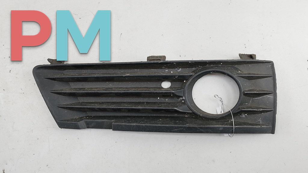 рамка фары противотуманной левой Opel Zafira 2 поколение (B) 2006, 1.9 л., дизель, МКПП, чёрный, минивэн, 13124990 - фото №1