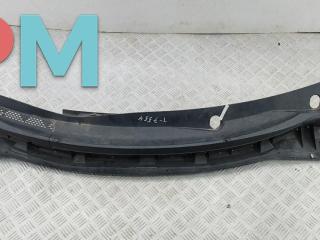 дождевик Nissan Tiida C11 [рестайлинг] 2010, 1.6 л., бензин, МКПП, белый, хетчбэк 5 дв., 66862EL000