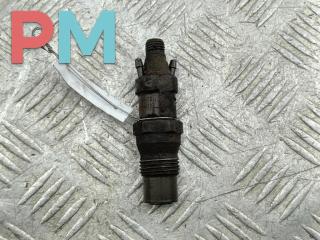 форсунка Volkswagen Transporter T4 1996, 2.4 л., дизель, МКПП, красный, микроавтобус, 068130202