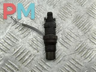 форсунка Volkswagen Transporter T4 1996, 2.4 л., дизель, МКПП, красный, микроавтобус, 068130202