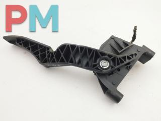 педаль Opel Zafira 2 поколение (B) 2006, 1.9 л., дизель, МКПП, чёрный, минивэн, 9202341