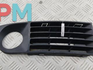 рамка фары противотуманной правой Audi A8 D2/4D [рестайлинг] 2000, 3.7 л., бензин, АКПП, серый, седан, 4D0853636