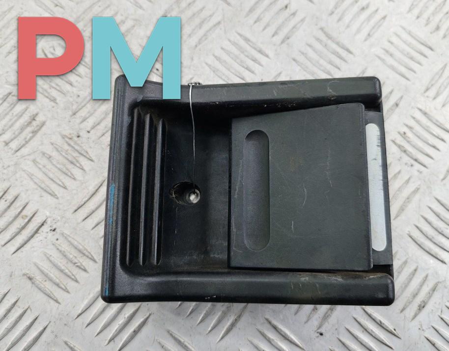 ручка внутренняя задняя правая Volkswagen LT 2 поколение 1998, 2.5 л., дизель, МКПП, зелёный, микроавтобус, 9017601361 - фото №1