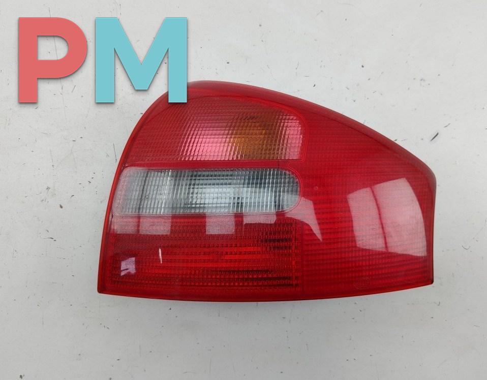 фонарь задний правый Audi A6 4B/C5 1998, 2.4 л., бензин, МКПП, серый, седан, 4B5945096 - фото №1
