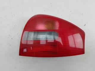 фонарь задний правый Audi A6 4B/C5 1998, 2.4 л., бензин, МКПП, серый, седан, 4B5945096