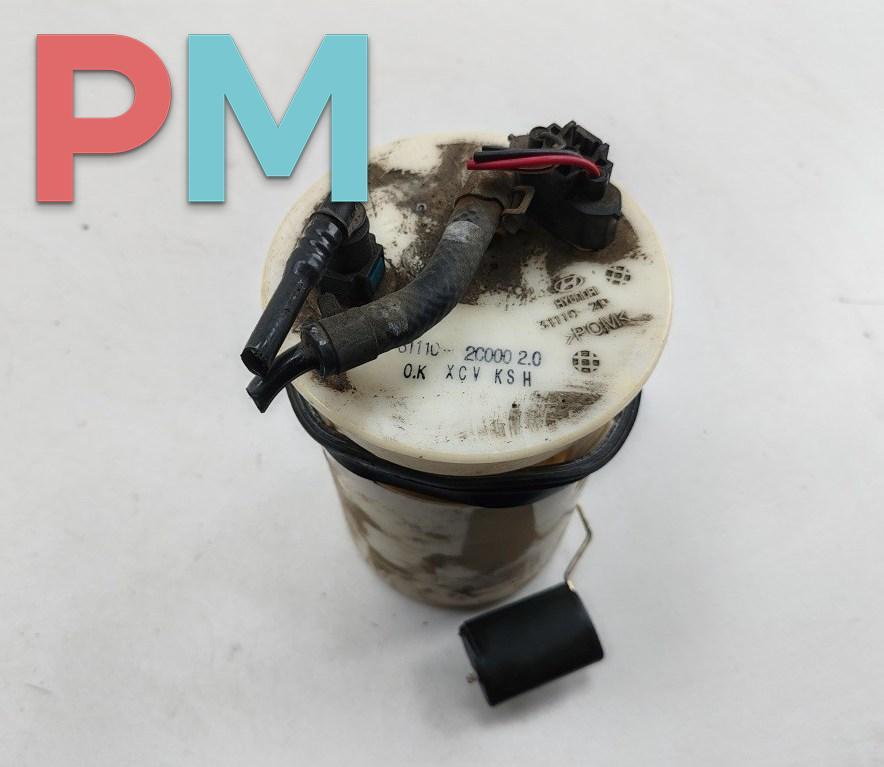 насос топливный Hyundai Coupe 2002-2007 2002, 2.0 л., бензин, МКПП, красный, купе, 31110-2D - фото №1