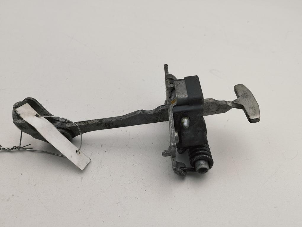 Ограничитель открывания двери задней Renault Scenic III 2010, минивэн, 08139R