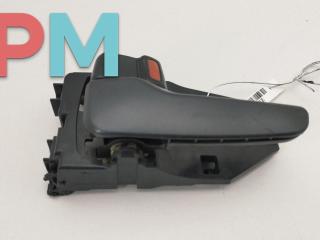 ручка внутренняя передняя левая Mitsubishi Outlander 1 поколение 2004, 2.0 л., бензин, МКПП, чёрный, внедорожник 5 дв.