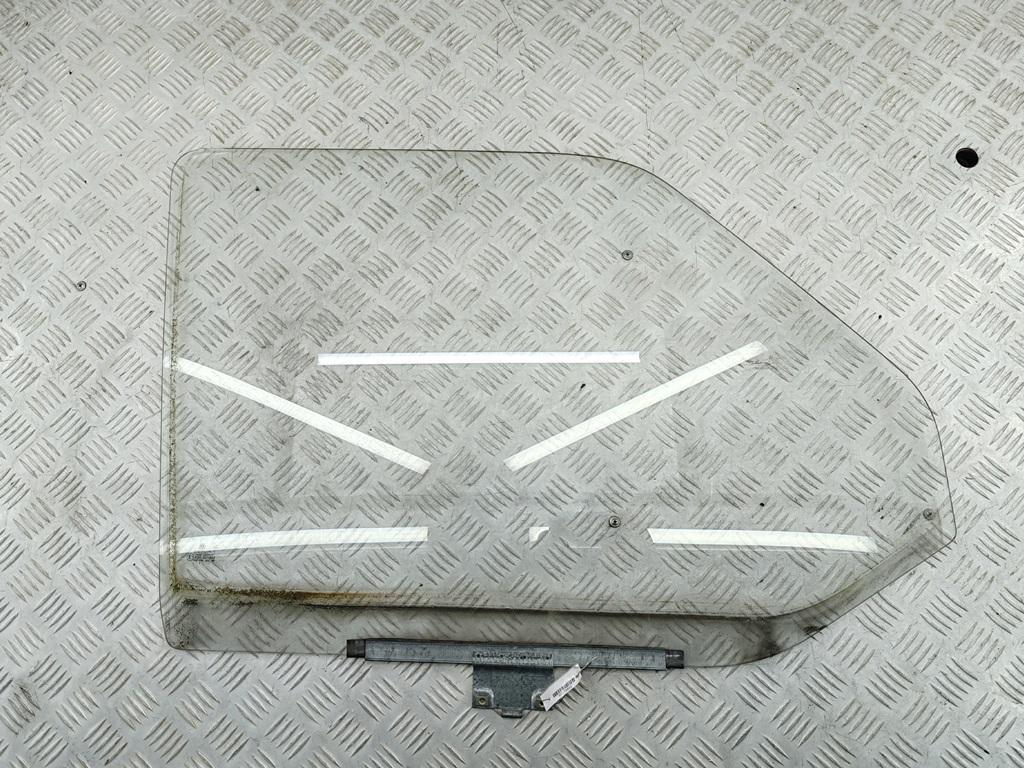 стекло двери передней правой Volkswagen Transporter T4 1997, 2.4 л., дизель, МКПП, синий, микроавтобус