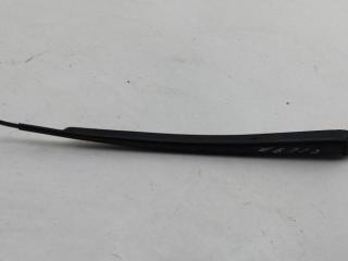 Щеткодержатель (поводок стеклоочистителя) передний Toyota RAV4 XA30 2006, 2.2 л., дизель, МКПП, чёрный, внедорожник 5 дв.
