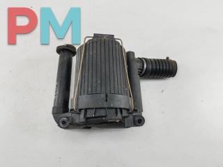 корпус салонного фильтра Volkswagen Transporter T4 1992, 2.4 л., дизель, МКПП, белый, микроавтобус, 044129620
