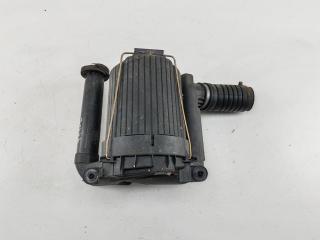 корпус салонного фильтра Volkswagen Transporter T4 1992, 2.4 л., дизель, МКПП, белый, микроавтобус, 044129620