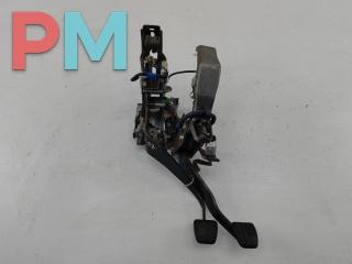 узел педальный (блок педалей) Toyota RAV4 XA30 2006, 2.2 л., дизель, МКПП, чёрный, внедорожник 5 дв.