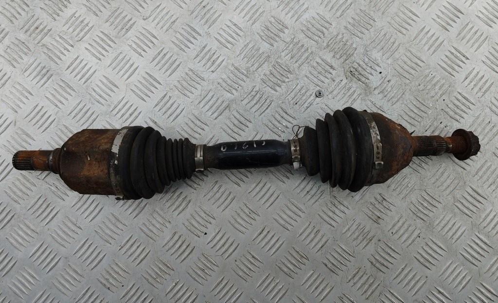 полуось передняя левая (приводной вал, ШРУС) Opel Zafira B 2006, 1.9 л., дизель, МКПП, чёрный, минивэн, 24462251
