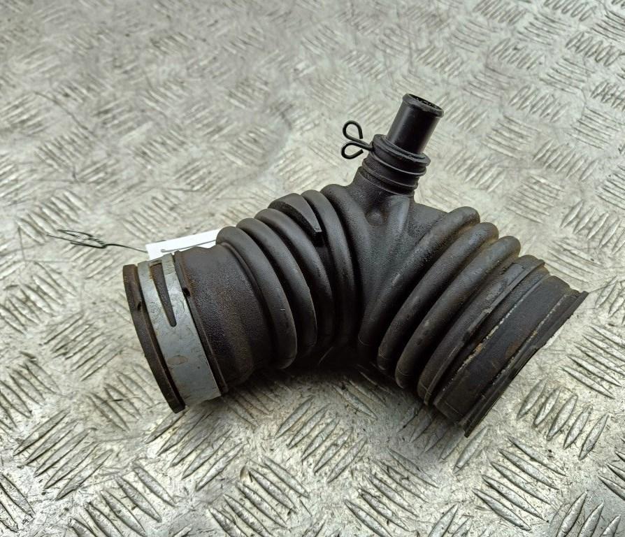 патрубок воздушного фильтра Toyota RAV4 XA30 2006, 2.2 л., дизель, 1788126080