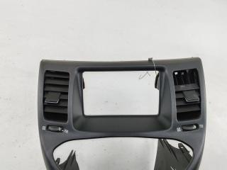 консоль салона (центральная часть) Nissan Primera P12 2006, 1.8 л., бензин, МКПП, чёрный, универсал, 68260AV600