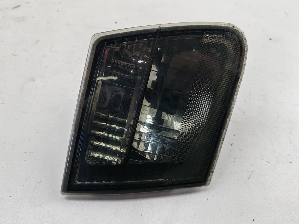 фонарь крышки багажника левый BMW 3 E46 2003, 2.0 л., дизель, АКПП, серый, универсал - фото №1