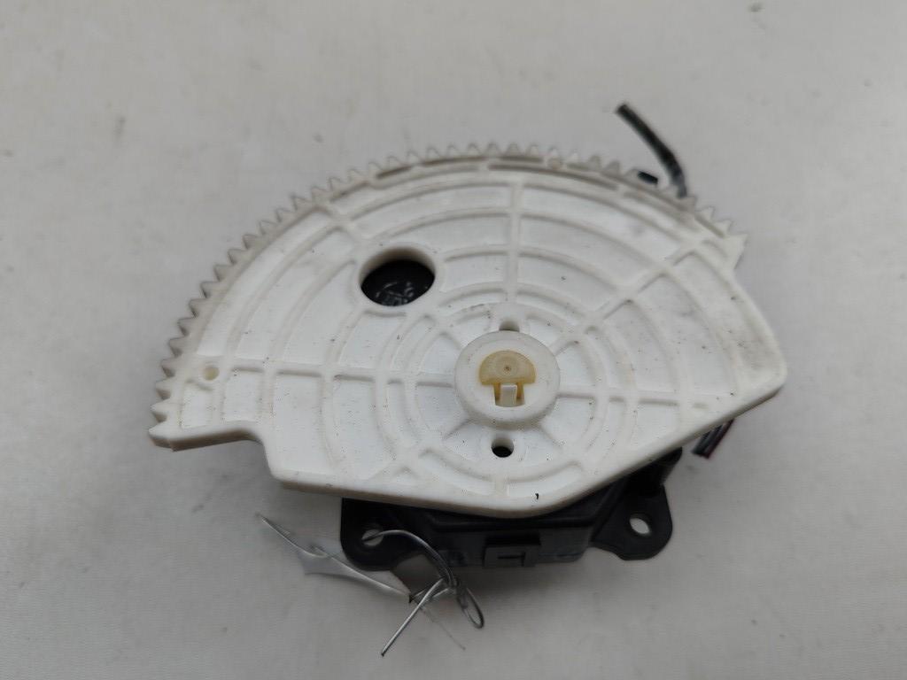 моторчик заслонки печки Toyota RAV4 XA30 2006, 2.2 л., дизель, МКПП, чёрный, внедорожник 5 дв., 0638000180