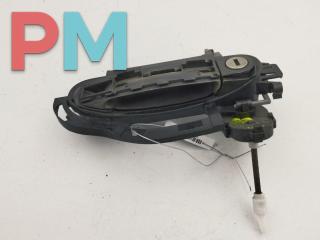 ручка наружная передняя левая Audi A6 4F/C6 2004, 2.4 л., бензин, МКПП, чёрный, седан, 4F0837885